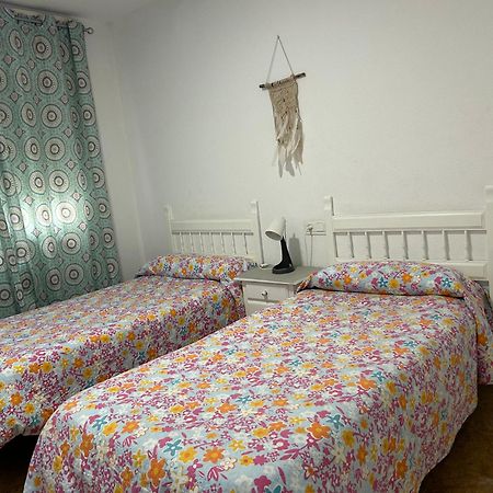 Apartamento Frente Al Mar,Primera Linea De Playa Ринкон-де-ла-Викториа Экстерьер фото