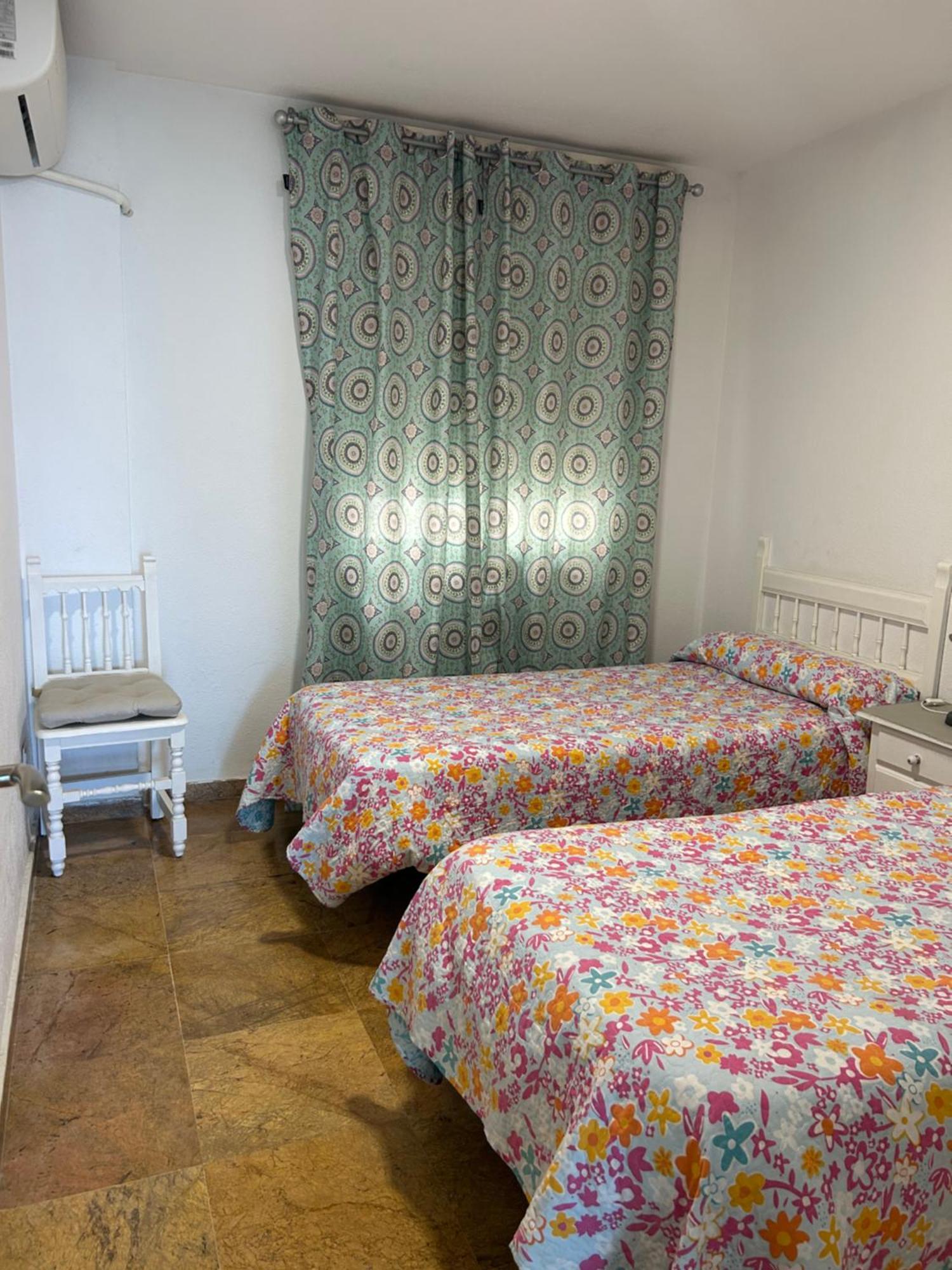 Apartamento Frente Al Mar,Primera Linea De Playa Ринкон-де-ла-Викториа Экстерьер фото