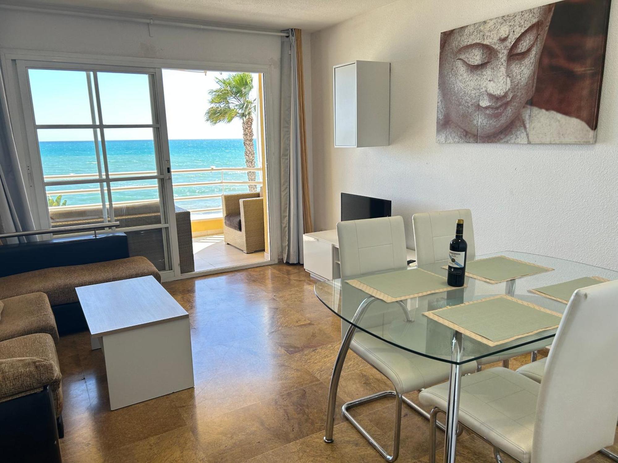 Apartamento Frente Al Mar,Primera Linea De Playa Ринкон-де-ла-Викториа Экстерьер фото