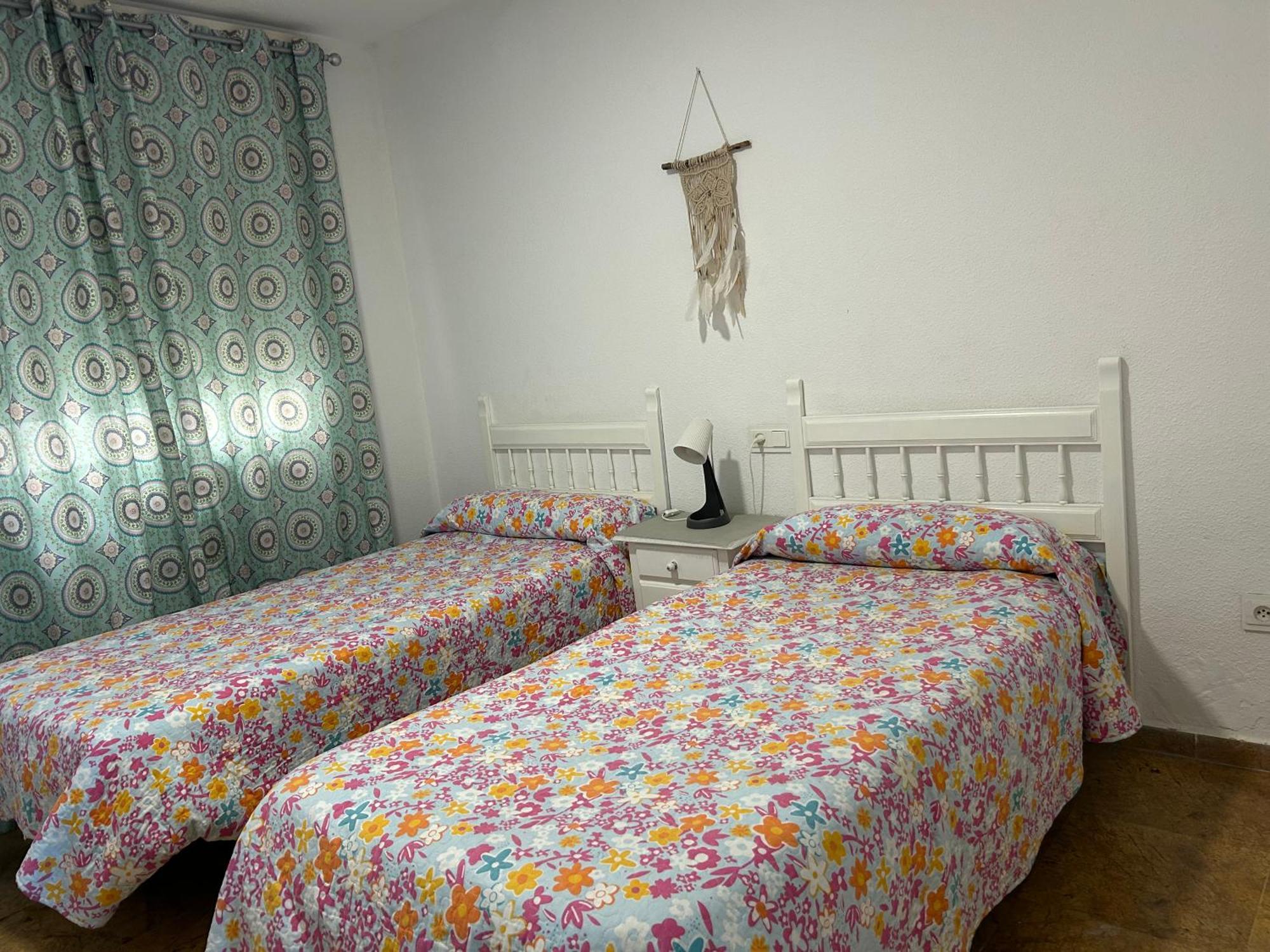 Apartamento Frente Al Mar,Primera Linea De Playa Ринкон-де-ла-Викториа Экстерьер фото