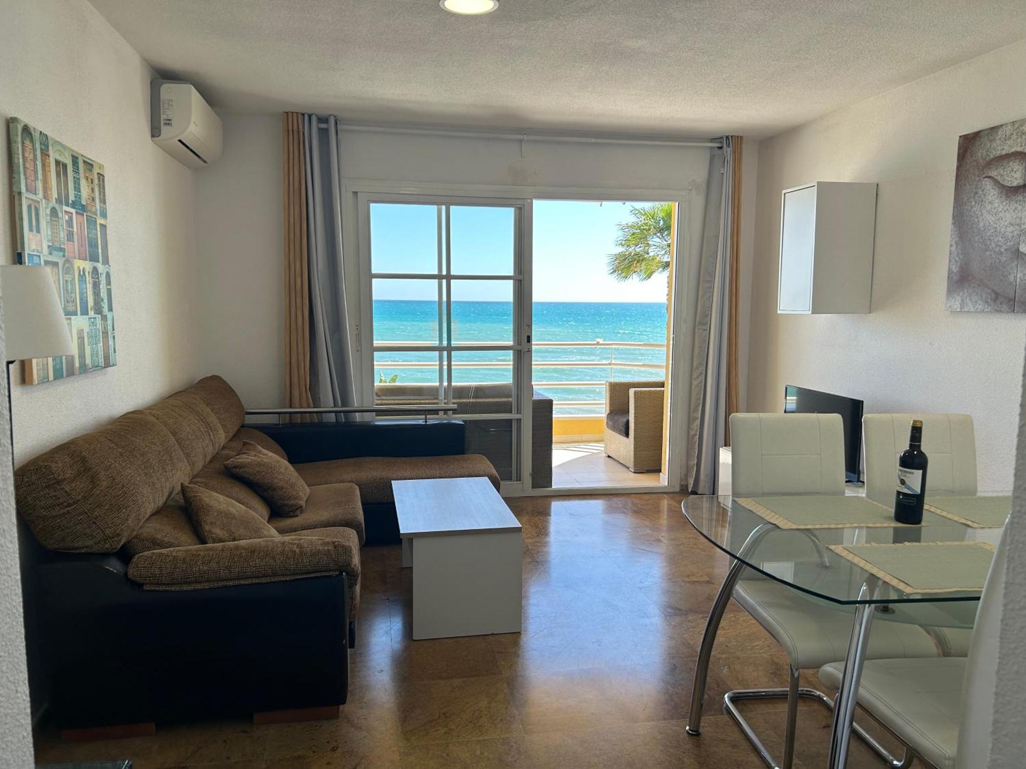 Apartamento Frente Al Mar,Primera Linea De Playa Ринкон-де-ла-Викториа Экстерьер фото