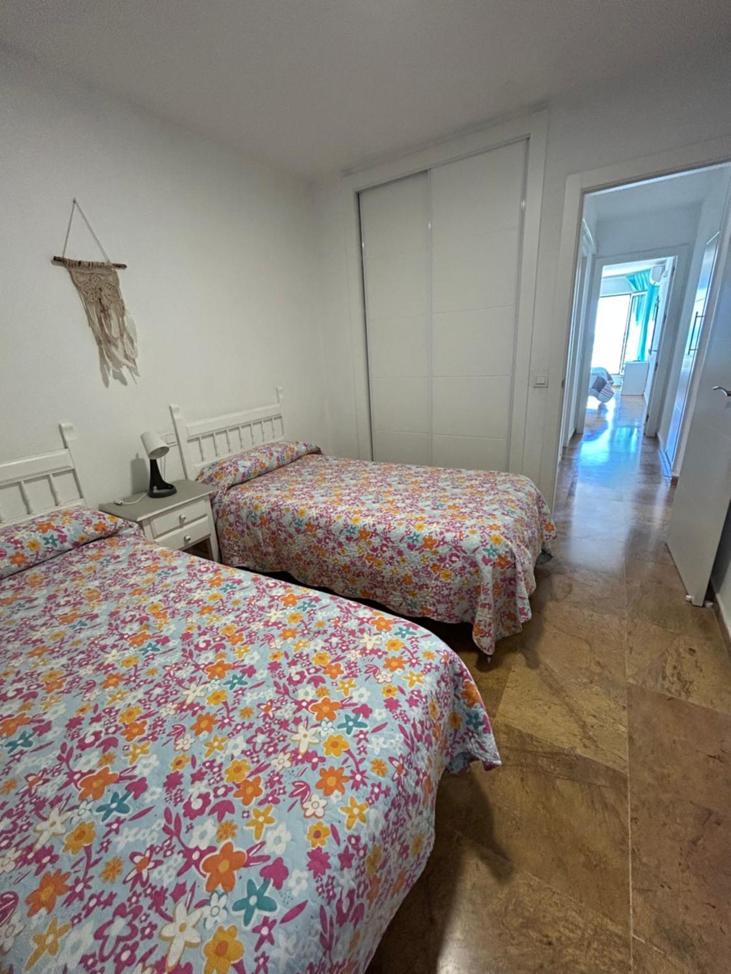 Apartamento Frente Al Mar,Primera Linea De Playa Ринкон-де-ла-Викториа Экстерьер фото