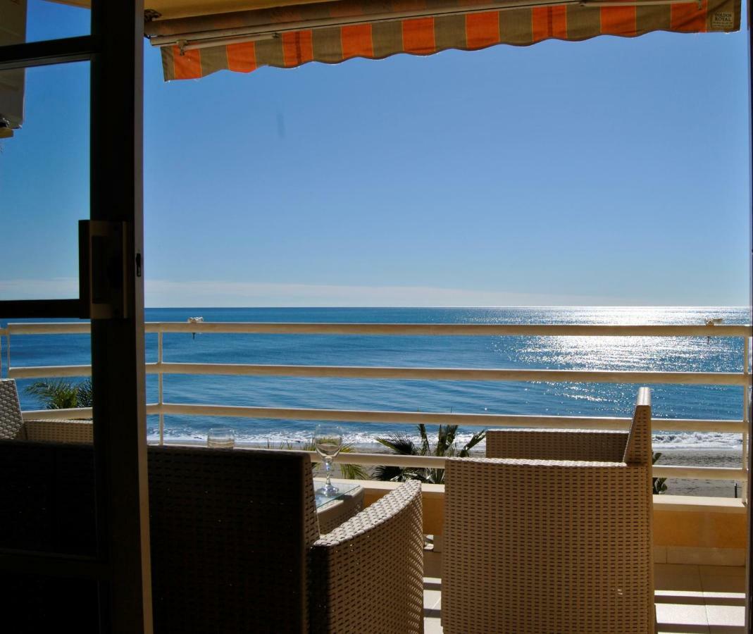 Apartamento Frente Al Mar,Primera Linea De Playa Ринкон-де-ла-Викториа Экстерьер фото