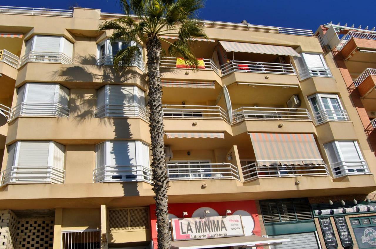 Apartamento Frente Al Mar,Primera Linea De Playa Ринкон-де-ла-Викториа Экстерьер фото